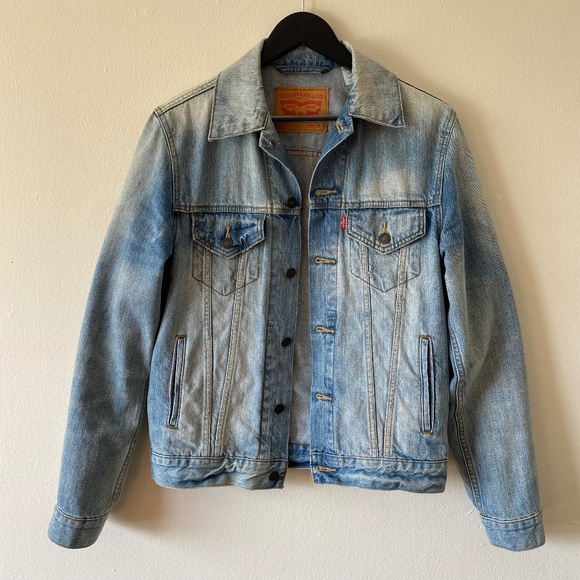 Levi's Other - Levi Denim jacket Size Small